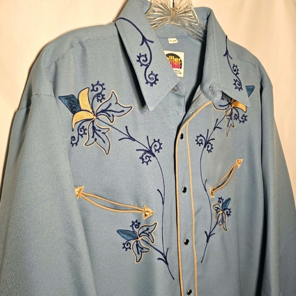 🛑 Vintage Miller Western Wear Mens Blue Embroidered Snap Front Shirt 17/35 - Picture 2 of 8